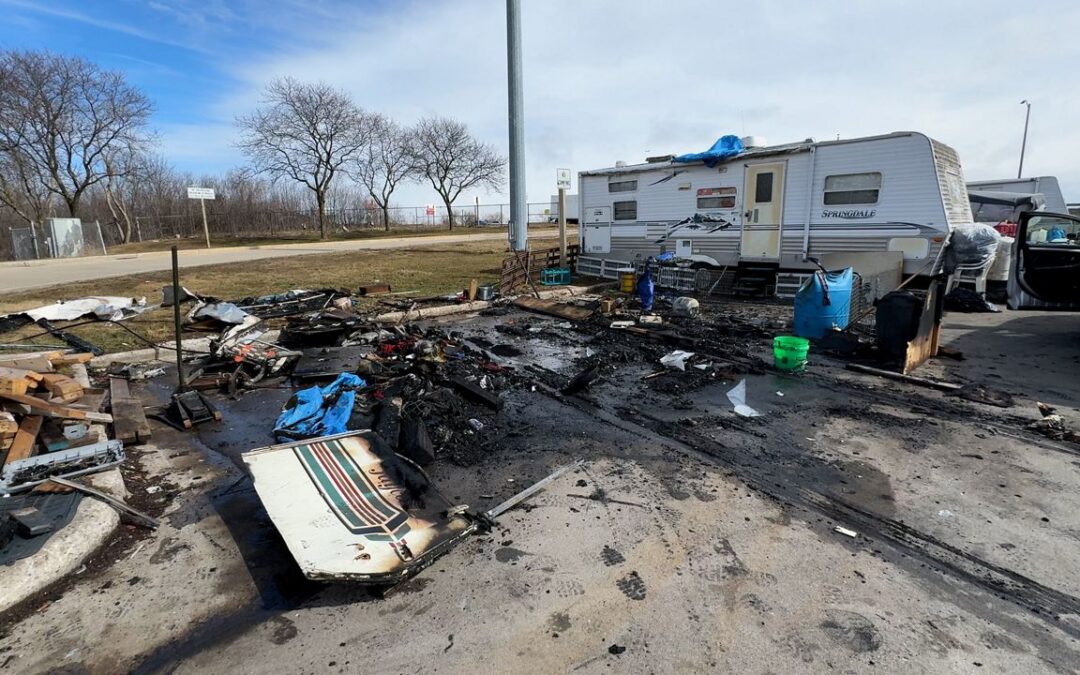 Milwaukee Closes Park-and-Ride Lots Amid Surging Homeless Encampments