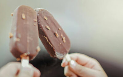 Trump Administration Celebrates Ice Cream Brands Ditching Artificial Dyes