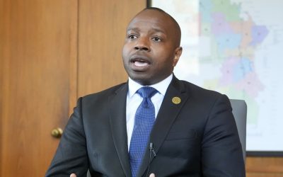 Milwaukee Mayor Shielded From Questions by Police Union During Arbitration 